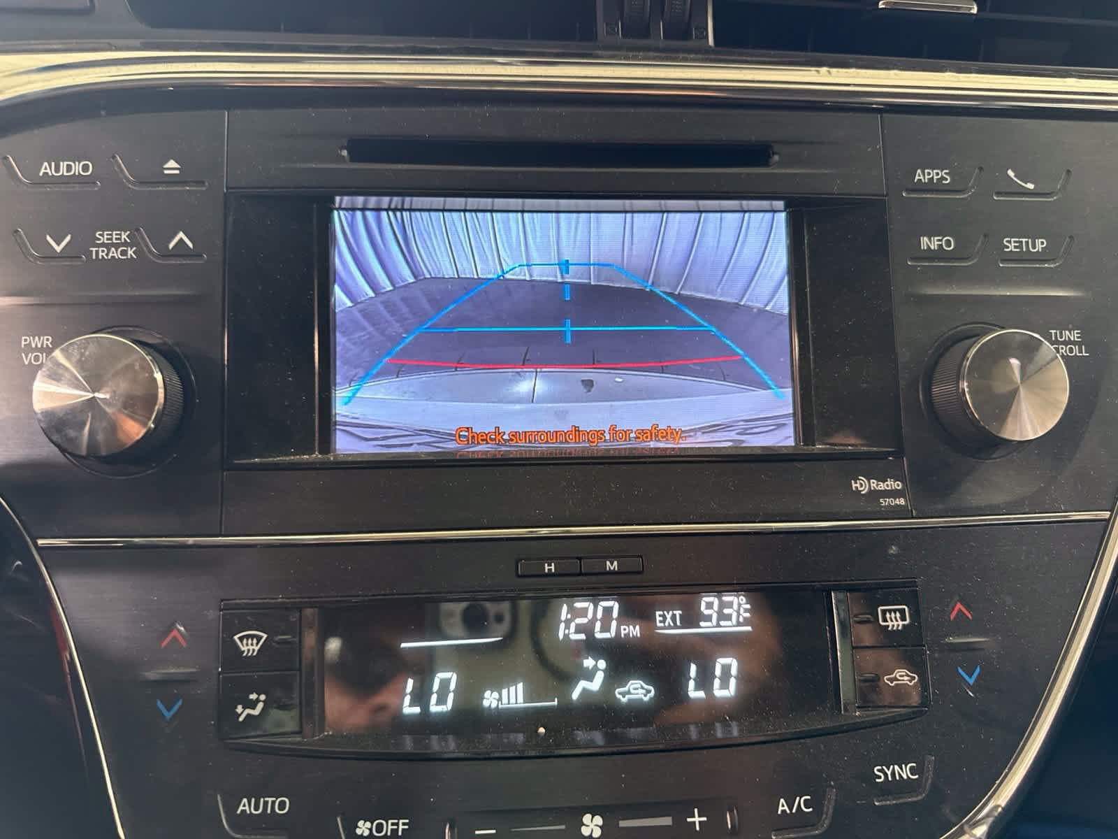 Used 2014 Toyota Avalon XLE Premium FWD image 25
