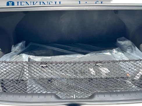 New 2026 Hyundai Elantra Sport FWD image 32