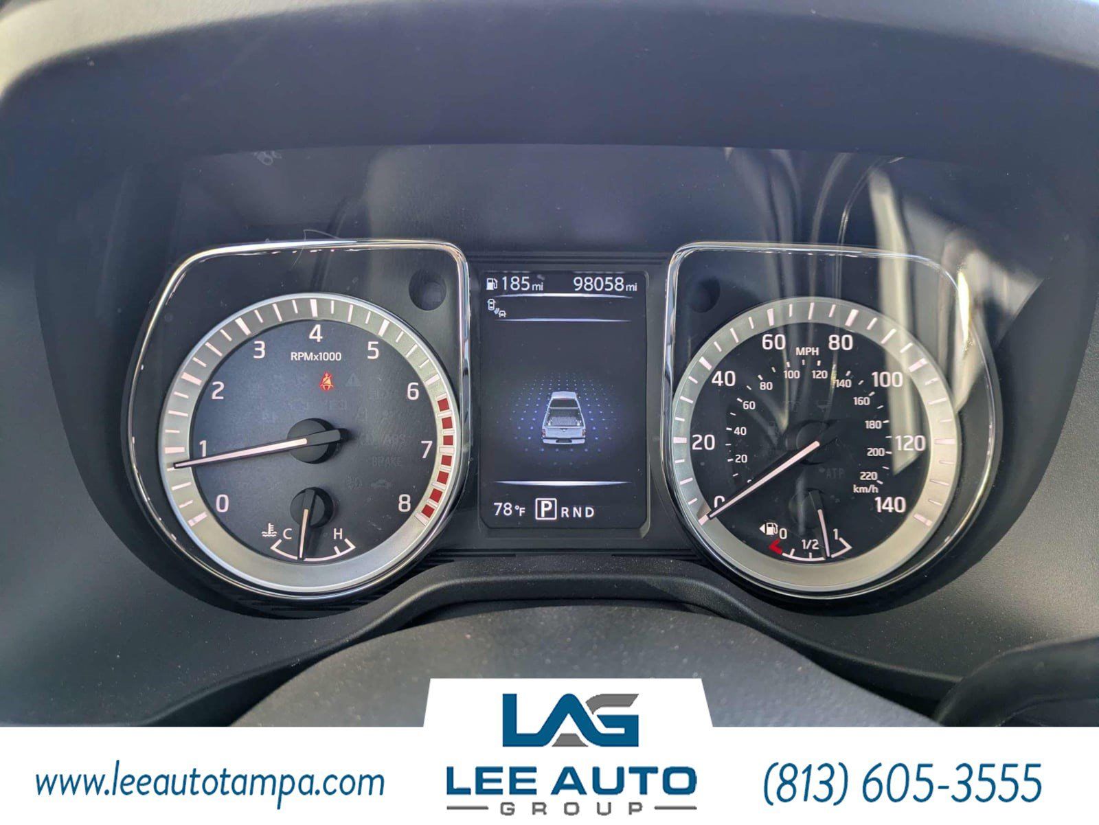 Used 2017 Nissan Titan Platinum Reserve RWD image 23