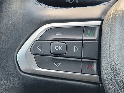 Certified 2022 Jeep Compass Latitude w/ Convenience Group image 33