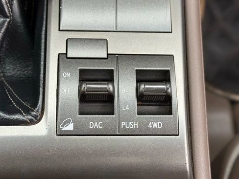 Used 2016 Lexus GX 460 image 15