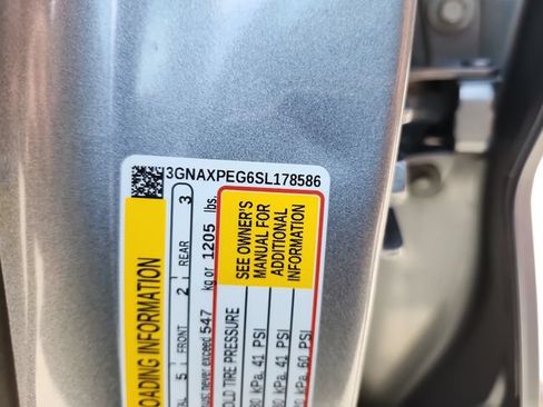 Used 2025 Chevrolet Equinox LT w/ Convenience Package II AWD/4WD image 35