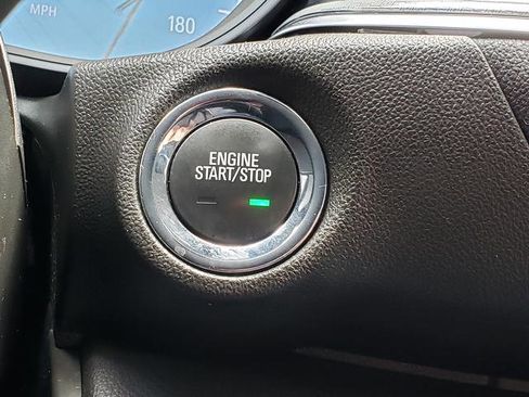 Used 2019 Buick Regal Preferred w/ Sights and Sounds Package image 21