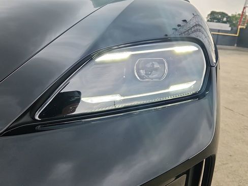 Certified 2025 Porsche Taycan image 8