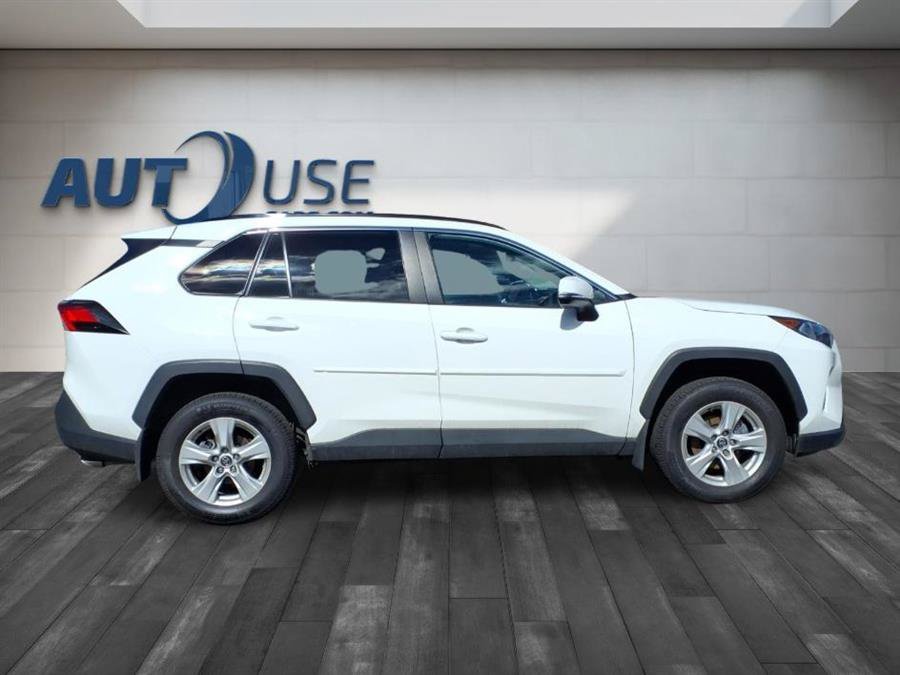 Used 2021 Toyota RAV4 XLE w/ Convenience Package AWD/4WD image 6