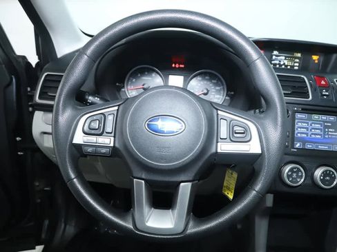 Used 2018 Subaru Forester 2.5i image 21