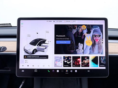 Used 2023 Tesla Model Y Long Range AWD/4WD image 7