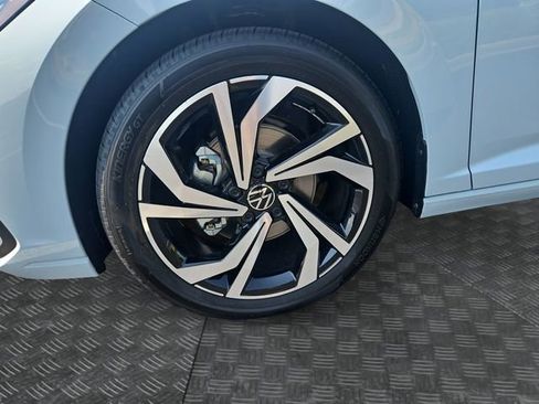 New 2025 Volkswagen Jetta SEL FWD image 12