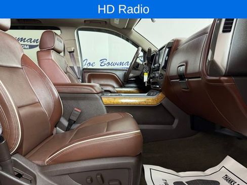 Used 2017 Chevrolet Silverado 1500 High Country image 17