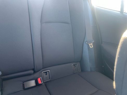 Used 2025 Toyota Corolla LE image 37