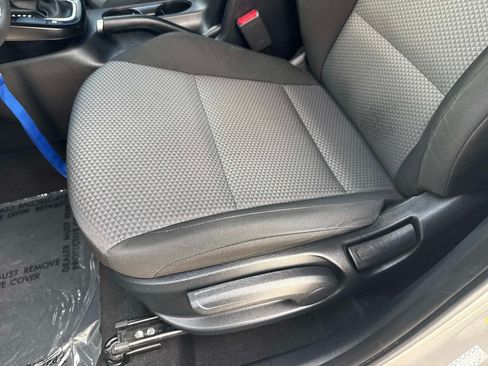 Used 2024 Kia Soul LX w/ Option Group 015 FWD image 19