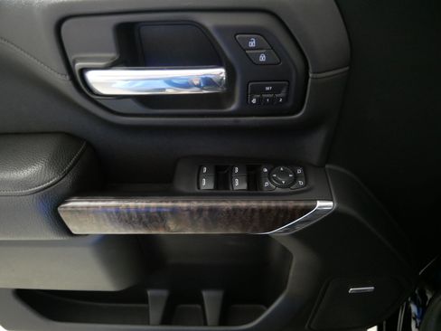 Used 2019 GMC Sierra 1500 Denali w/ Denali Ultimate Package AWD/4WD image 19