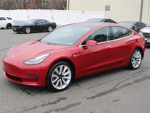 Used 2018 Tesla Model 3 Long Range image 4