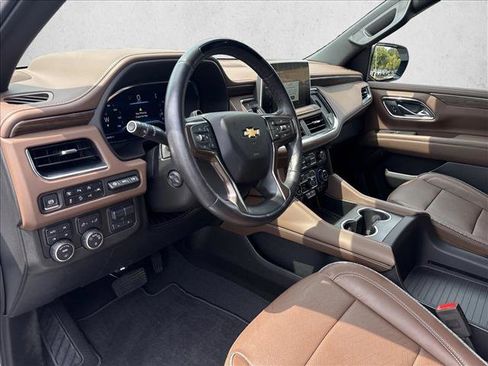 Used 2024 Chevrolet Tahoe High Country w/ Advanced Technology Package AWD/4WD image 9
