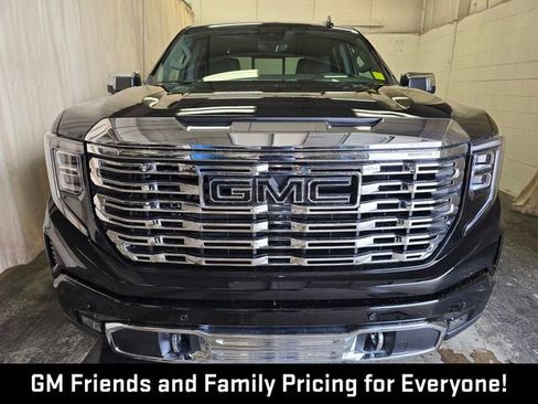 New 2026 GMC Sierra 1500 Denali w/ Denali Reserve Package AWD/4WD image 5