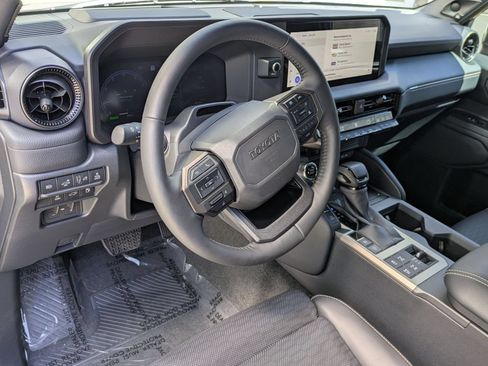 Used 2026 Toyota Land Cruiser w/ Premium Package AWD/4WD image 16