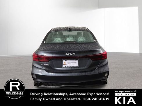 Certified 2023 Kia Forte LXS w/ LXS Technology Package image 8