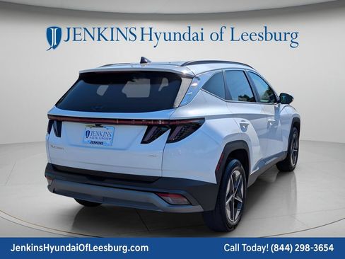 Certified 2025 Hyundai Tucson SEL AWD/4WD image 4