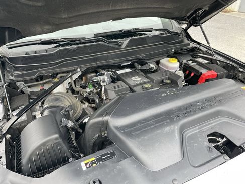 Used 2024 RAM 2500 Laramie w/ Safety Group image 25