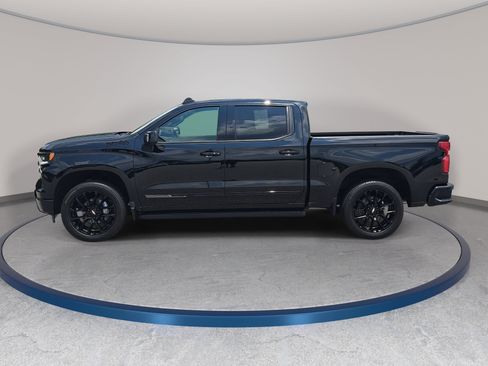 Used 2026 Chevrolet Silverado 1500 High Country w/ High Country Premium Package AWD/4WD image 8