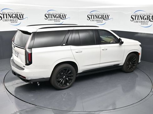 Used 2023 Cadillac Escalade Sport Platinum w/ LPO, ONYX Package AWD/4WD image 27