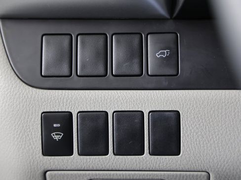 Used 2016 Toyota Highlander XLE image 28