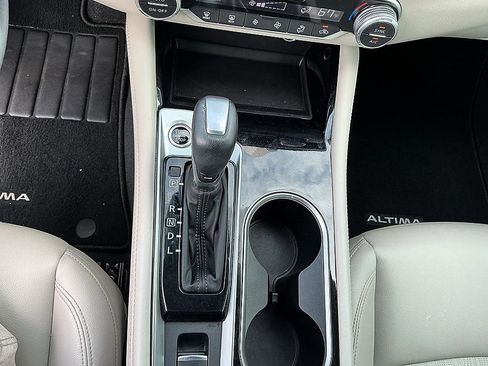 Used 2022 Nissan Altima 2.5 SL FWD image 20