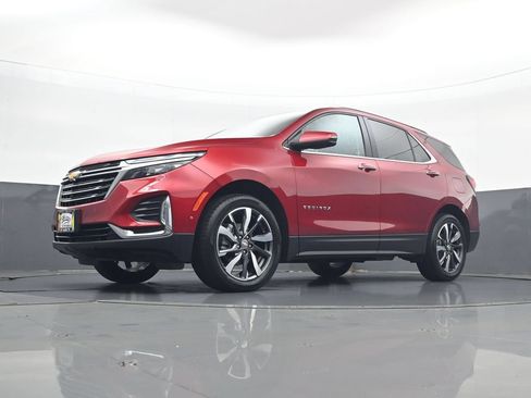 Used 2024 Chevrolet Equinox Premier AWD/4WD image 30