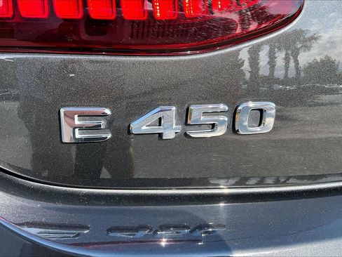 Certified 2022 Mercedes-Benz E 450 4MATIC Cabriolet image 28