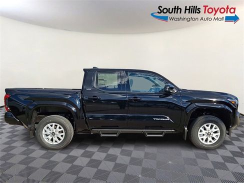 New 2026 Toyota Tacoma SR5 image 7