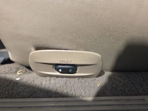Used 2002 Mercury Grand Marquis GS RWD image 23