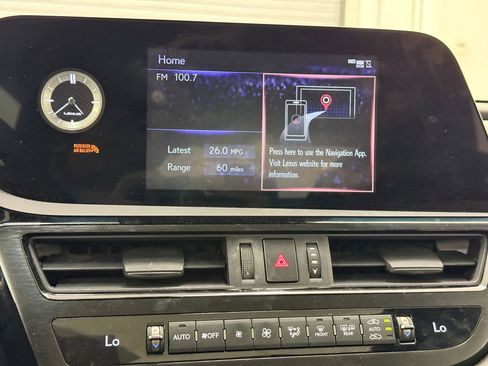 Used 2022 Lexus ES 350 F Sport w/ Accessory Package FWD image 31