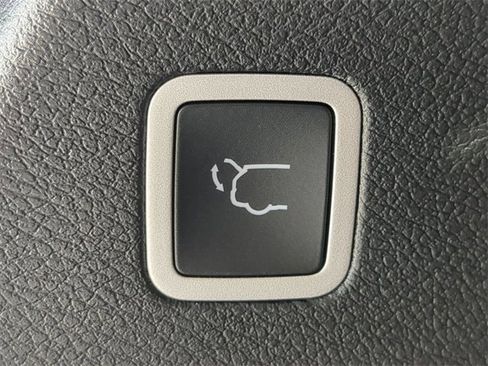 New 2026 Chrysler Pacifica Limited w/ S Appearance Package image 15