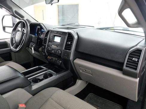 Used 2018 Ford F150 XLT w/ Trailer Tow Package AWD/4WD image 16