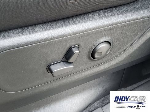 New 2026 RAM 1500 Big Horn AWD/4WD image 24