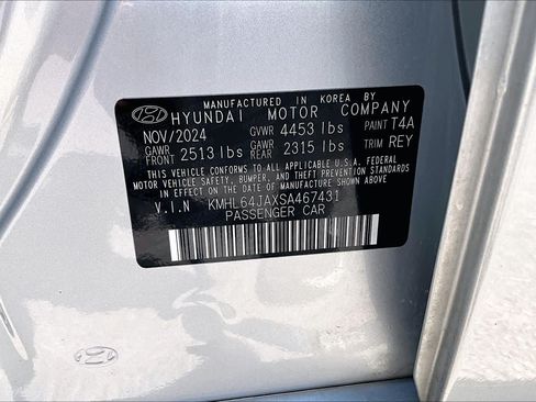 Used 2025 Hyundai Sonata SEL FWD image 32