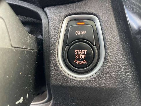 Used 2017 BMW 320i xDrive Sedan image 21