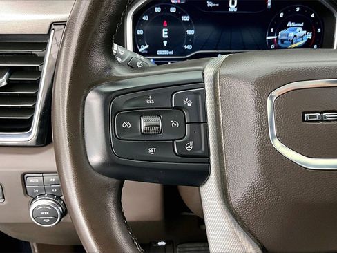 Used 2024 GMC Sierra 2500 Denali w/ Technology Package image 19