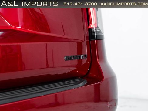 Used 2023 Cadillac Escalade Sport AWD/4WD image 19
