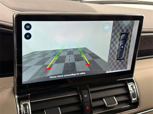 Used 2022 Lincoln Navigator L Reserve image 32