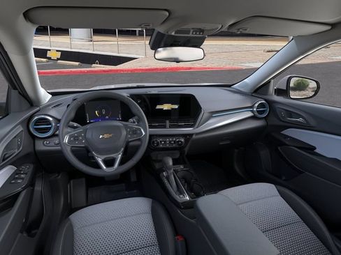 New 2026 Chevrolet Trax LT FWD image 15