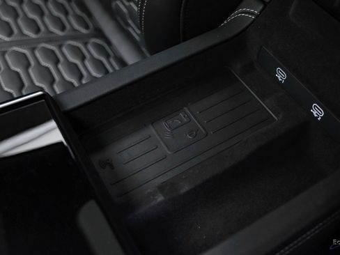 Used 2025 Audi RS 6 performance image 56