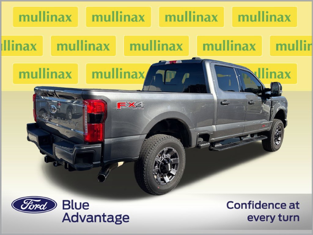Used 2024 Ford F250 Lariat w/ Sport Appearance Package AWD/4WD image 2