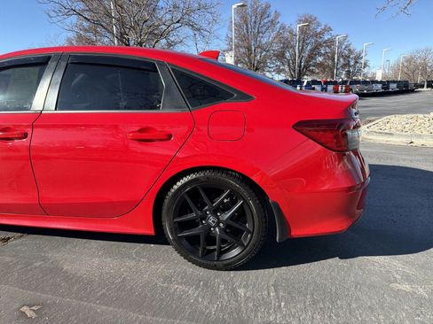 Used 2022 Honda Civic Sport image 12