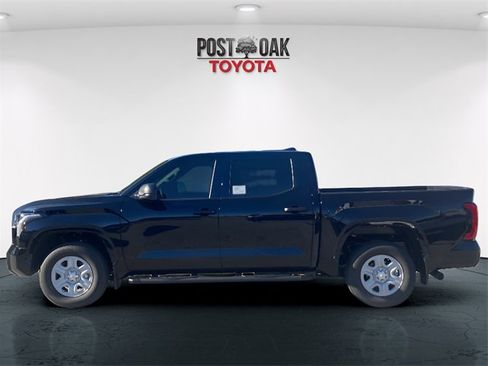 New 2026 Toyota Tundra SR image 4