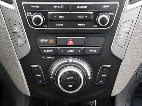 Used 2018 Hyundai Santa Fe Sport w/ 2.4L Value Package 02 AWD/4WD image 22