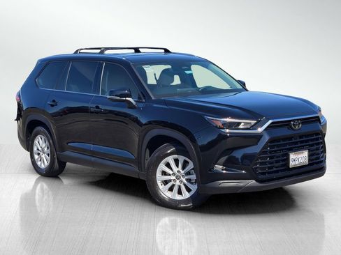 Used 2024 Toyota Grand Highlander AWD Hybrid image 1