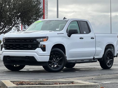 Used 2025 Chevrolet Silverado 1500 Custom w/ Rally Edition image 8