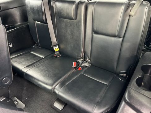 Used 2019 Toyota Highlander XLE image 15