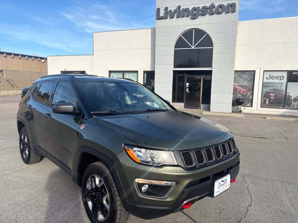 Used 2017 Jeep Compass Trailhawk w/ Cold Weather Group AWD/4WD image 2